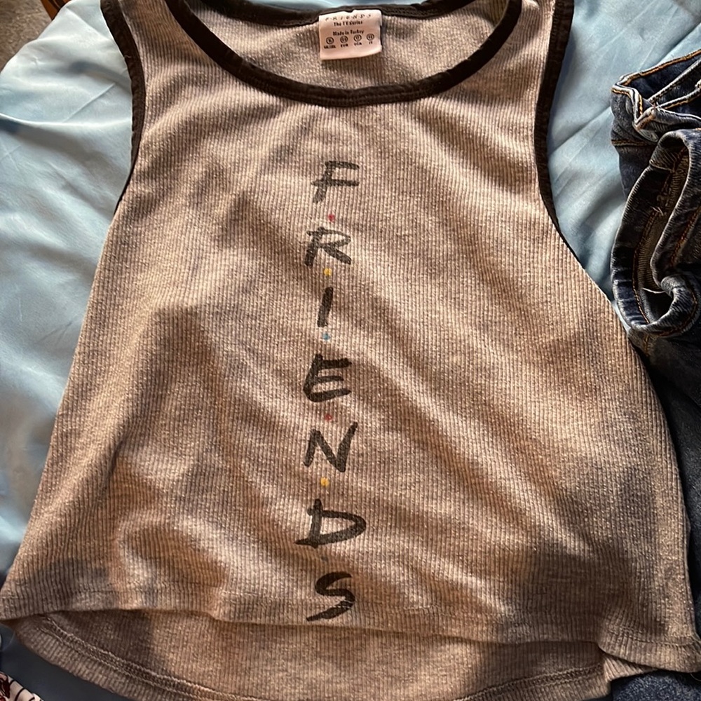 crop top